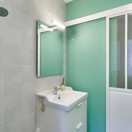 アパート Calme A Buttes-chaumont パリ