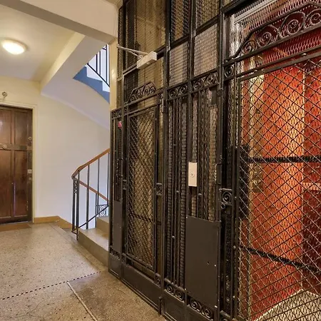 アパート Calme A Buttes-chaumont